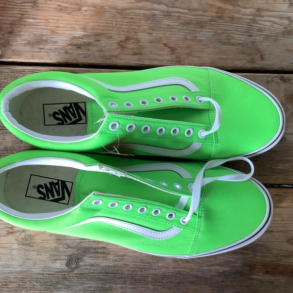 Men’s Vans Old Skool Neon NWT, size 11.5 - Green Gecko/Tr White - Picture 4 of 9